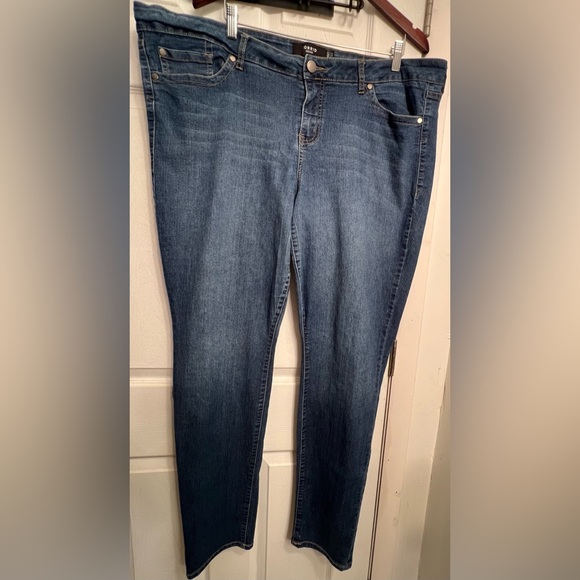 Torrid Size 24 EXTRA TALL Medium Wash Skinny Jeans - Picture 2 of 3